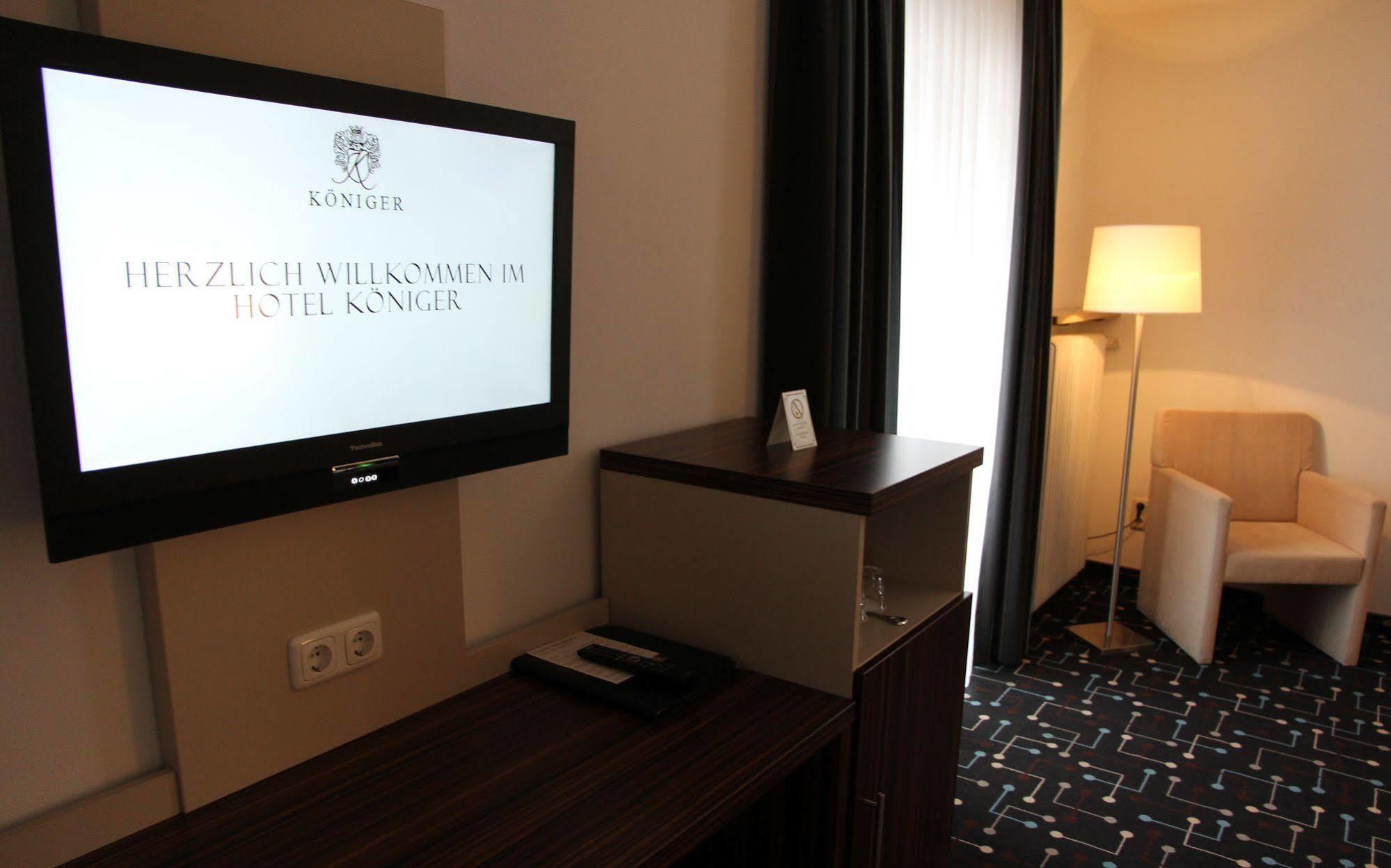 Hotel Koeniger Pliening Экстерьер фото